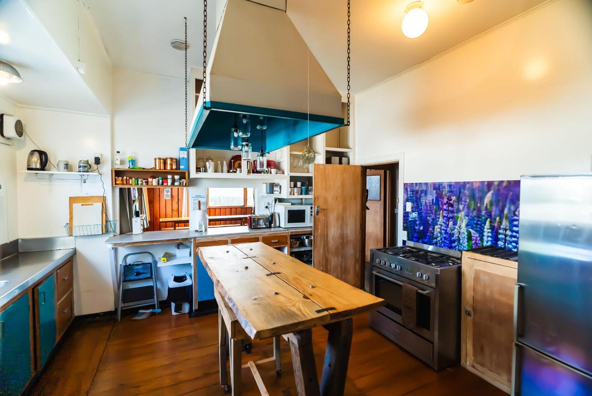 Pinedale Lodge & Apartment ميثفين المظهر الخارجي الصورة