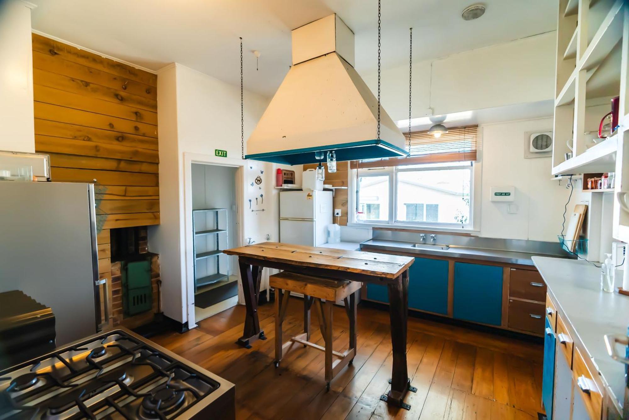 Pinedale Lodge & Apartment ميثفين المظهر الخارجي الصورة